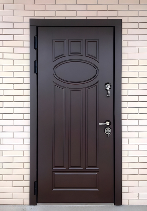 Темная уличная дверь