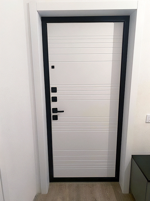 Дверь с МДФ покрытием