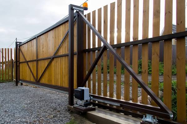 Фото откатных ворот